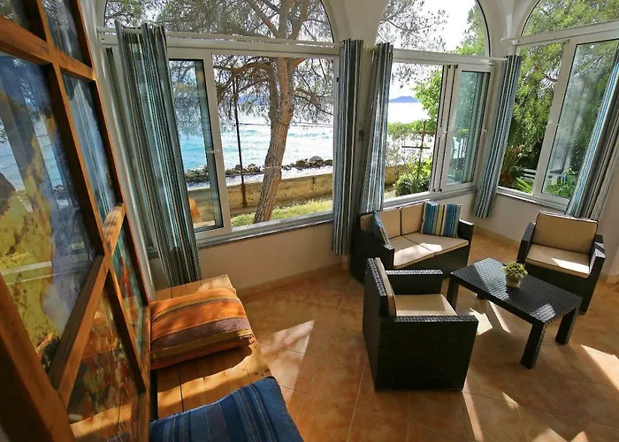 شقة Seafront - Directly At The زادار