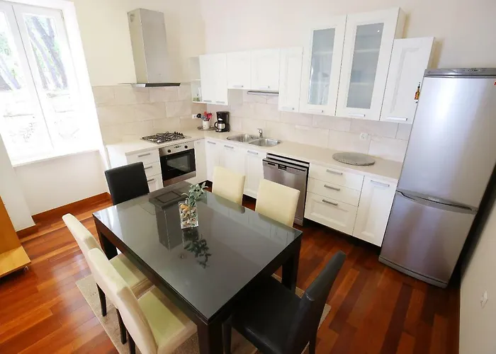 Apartman Seafront - Directly At The Zára