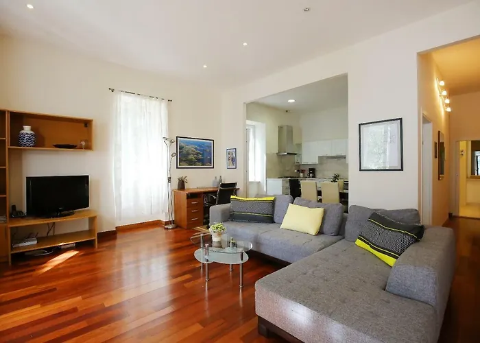 Seafront - Directly At The アパート